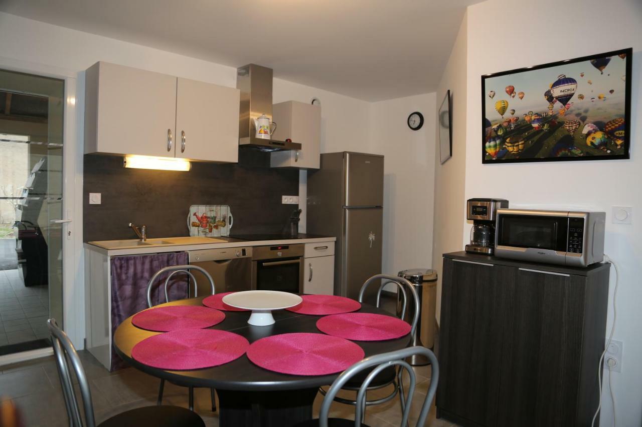 Gite Montgolfiere 6 Personnes 샤틀레로 외부 사진